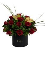 Luxury Valentine’s flower box with red roses and anthurium by Flowsent – flower delivery in Cairo and Giza