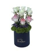 Ramadan Iftar flower box with pink and white roses by Flowsent – delivery in Cairo and Giza