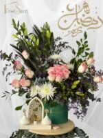 Home Bloom luxury flower box with pink roses, lilies and greenery by Flowsent – delivery in Cairo and Giza
